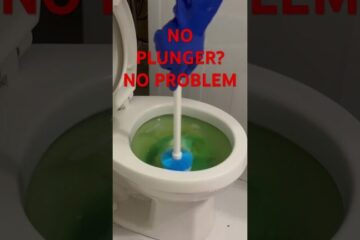 Effective Methods to Unclog a Toilet Without a Plunger